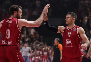 &quot;Εκτέλεσε&quot; τη Μονακό ο Μπάρον, 79-71 η ψυχωμένη Αρμάνι με 21-1 στο φινάλε! (vid)