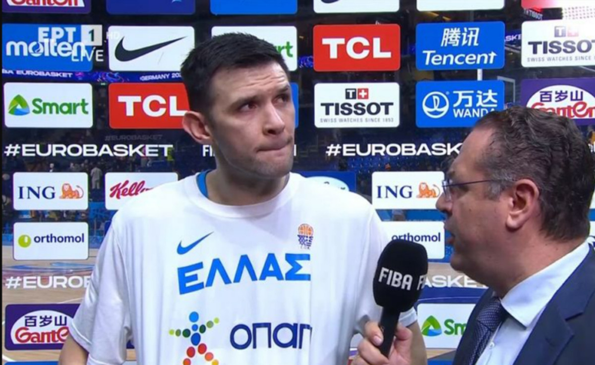 Παπανικολάου: &quot;Δεν νομίζω ότι το ταξίδι αυτής της ομάδας τελείωσε&quot; (vid)