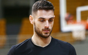 Παναθηναϊκός: Το... παλεύει για Άλμπα ο Παπαπέτρου