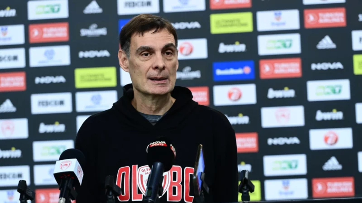 Μπαρτζώκας: &quot;Δύσκολο το παιχνίδι με την Άλμπα&quot; (vid)