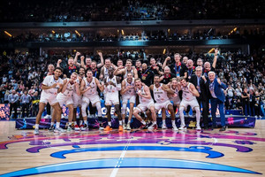 EuroBasket 2022: Η απονομή στη Γερμανία (vid)
