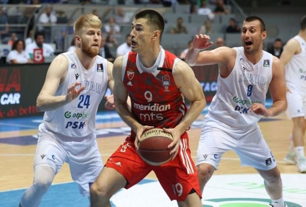 Ζαντάρ - Ερυθρός Αστέρας 63-74: &quot;Καθάρισε&quot; με Μίτροβιτς-Καμπάτσο