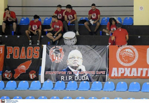 Ολυμπιακός: Με πένθος στη φανέλα και κόσμο στη Ρόδο