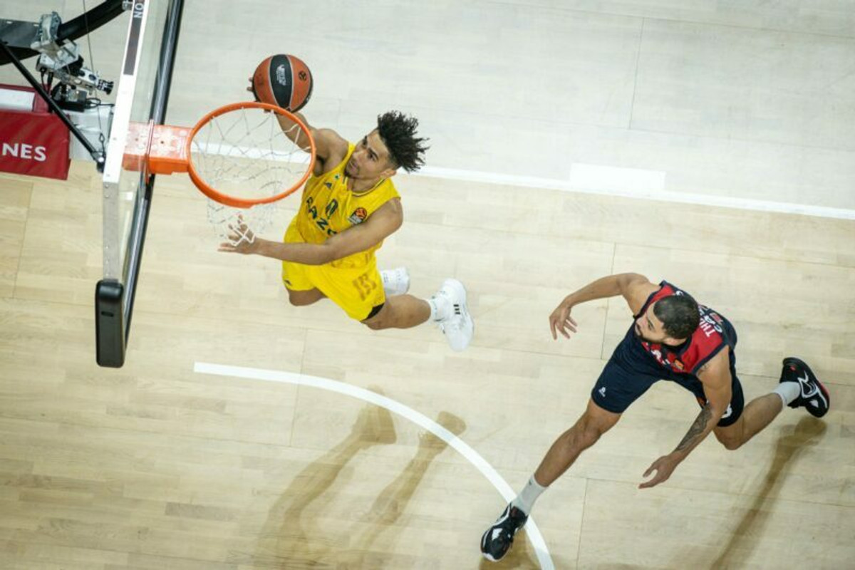 Τεράστια νίκη η Άλμπα, 85-84 την Μπασκόνια (pics &amp; vid)