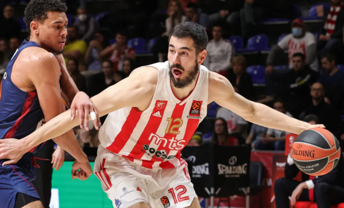 Ερυθρός Αστέρας-Μπασκόνια 86-83: Και... ξαφνικά βλέπει playoffs! (vid)