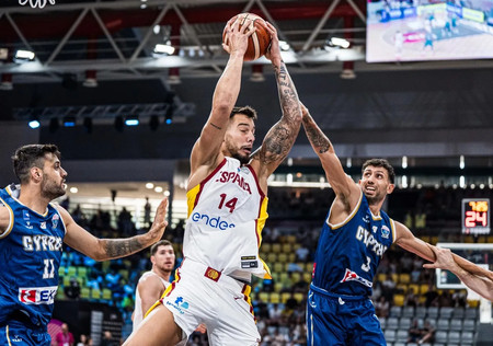 Άνετα η Ισπανία, 91-47 την Κύπρο - Προστατεύθηκε ο Χουάντσο (vids)
