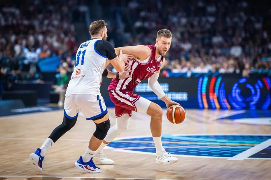 "Προπόνηση" για τους "16" η Λετονία, 109-75 την Τσεχία (vids)