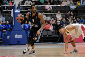 Ερυθρός Αστέρας: Απέκτησε τον Όστιν Χόλινς (pic)