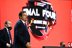 Ο Εργκίν Αταμάν προπονητής της χρονιάς στη EuroLeague (vid)