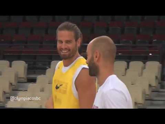 Το video της επίσημης &quot;Πρώτης&quot; του Ολυμπιακού στο ΣΕΦ