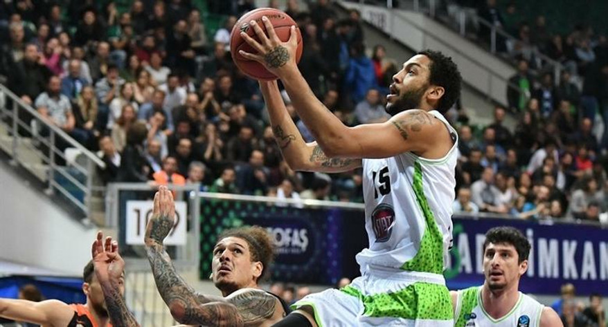 Aπέσυρε το ενδιαφέρον του για τον Πιέρια Χένρι ο Ολυμπιακός