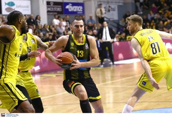 Δείτε πώς ο Άρης νίκησε στο Μαρούσι (vid)