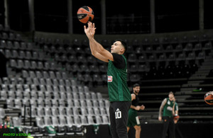 Παναθηναϊκός: Η προπόνηση στην LDLC Arena (vids &amp; gallery)