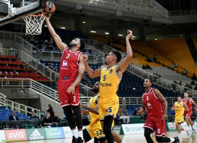 Με Μήτρου Λονγκ η Αρμάνι Μιλάνο 80-71 τη Μακάμπι Τελ Αβίβ