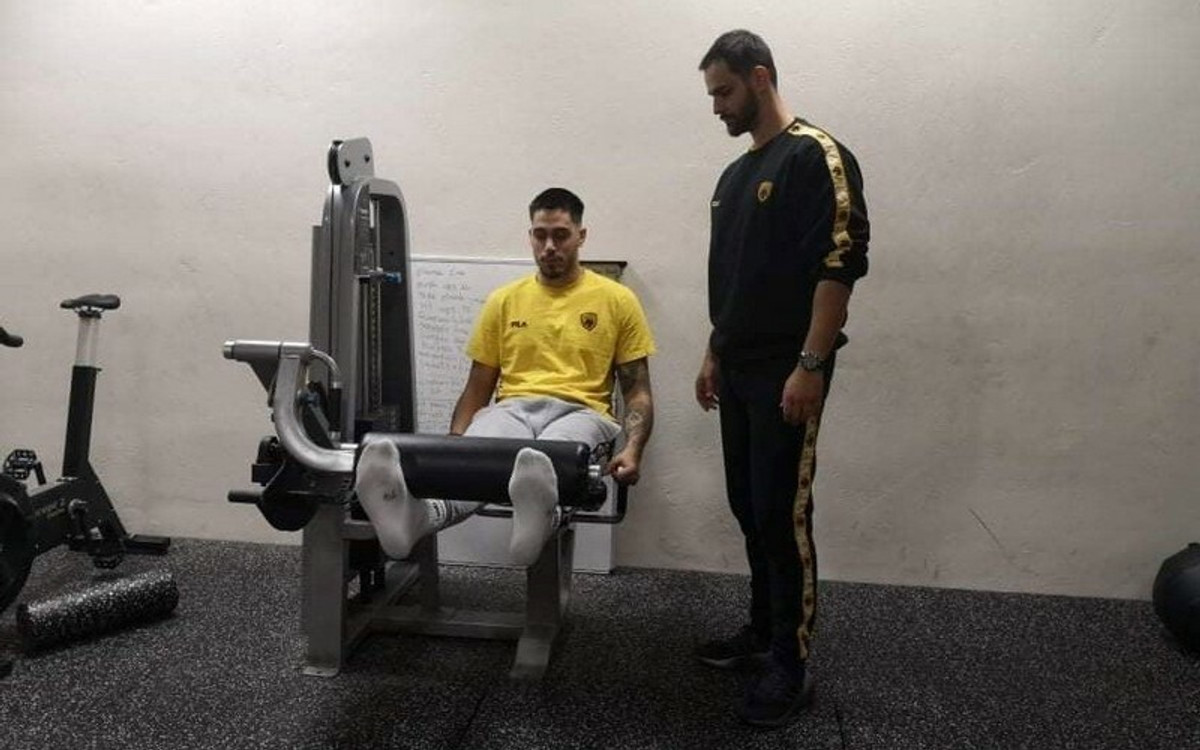 ΑΕΚ: Ανακοίνωσε Κόνιαρη, θέλει και Κουζέλογλου