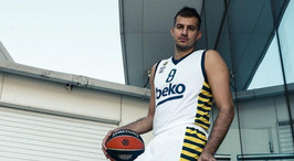 Φενέρμπαχτσε: Άλλες 3-4 εβδομάδες εκτός δράσης ο Μπιέλιτσα λόγω υποτροπής