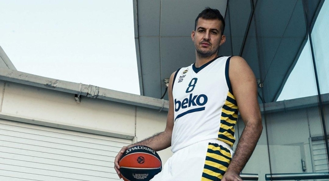 Φενέρμπαχτσε: Άλλες 3-4 εβδομάδες εκτός δράσης ο Μπιέλιτσα λόγω υποτροπής