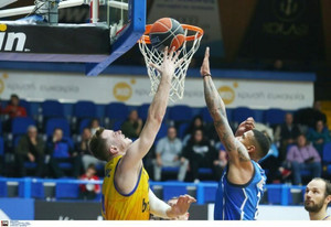 Άνετα το Περιστέρι 96-67 τον Ιωνικό στην 5η σερί νίκη του στην Basket League (pics)
