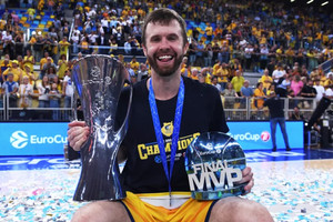 EuroCup: MVP του τελικού ο Τζον Σούρνα της Γκραν Κανάρια (vid)