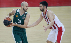 EuroLeague: Καλάθης και Παπανικολάου υποψήφιοι για το βραβείο του καλύτερου αμυντικού