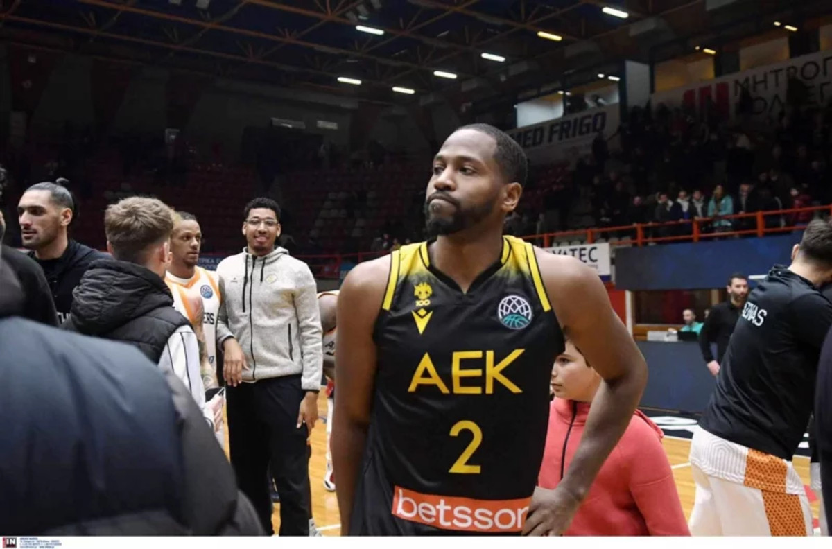 AEK: Εξετάσεις για τον Λάνγκστον Χολ