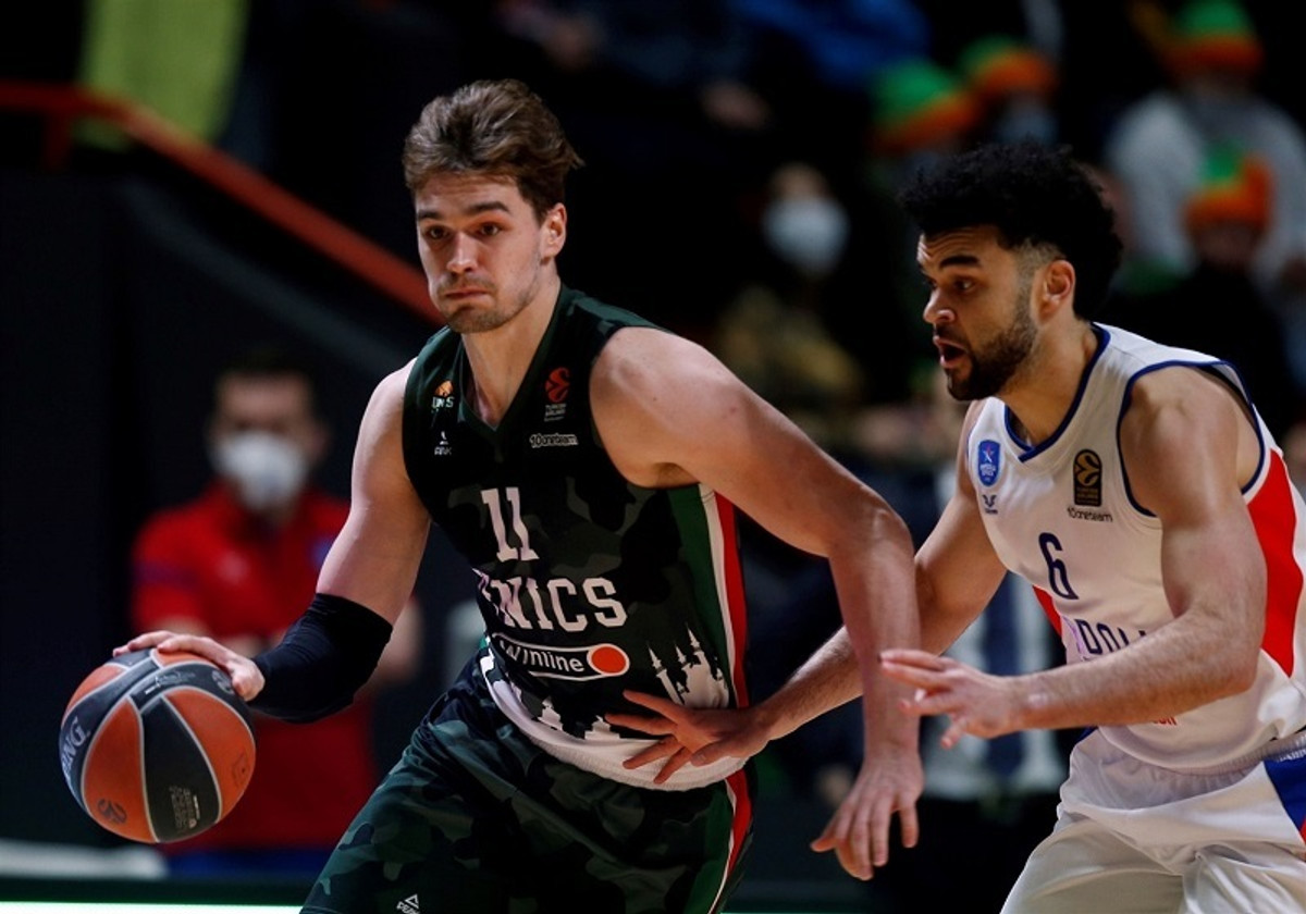 Ούνικς Καζάν-Εφές 75-67: Έμεινε ψηλά με όπλο την άμυνά της (vid)