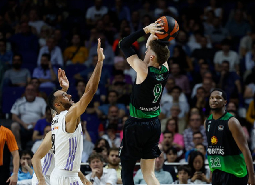 Ρεάλ Μαδρίτης-Μπανταλόνα 83-93: Break με νέα παράσταση του απίθανου Κάιλ Γκάι (vids)