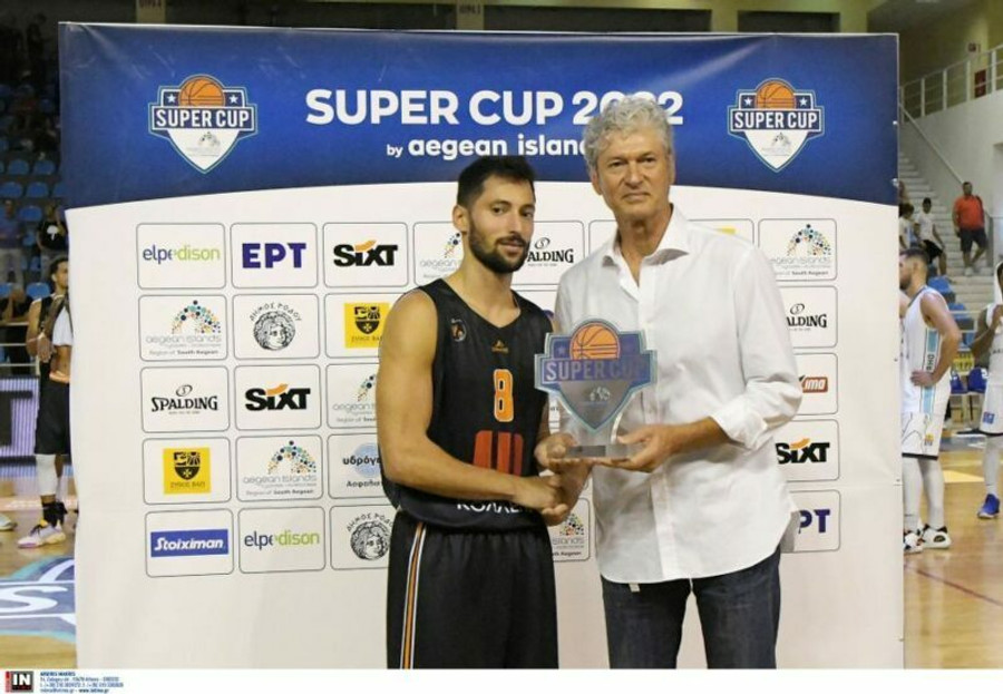 Super Cup: Τα highlights και η απονομή για την τρίτη θέση (vids)