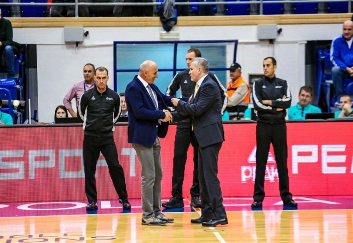 Ζούρος: &#039;&#039;Κλειδί η άμυνα μας στο δεύτερο ημίχρονο&#039;&#039; (vid)