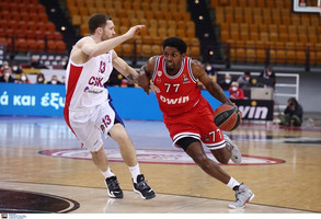 Ολυμπιακός-ΤΣΣΚΑ Μόσχας 74-75: Γύρισε από το -25 αλλά έχασε το τελευταίο σουτ! (pics)