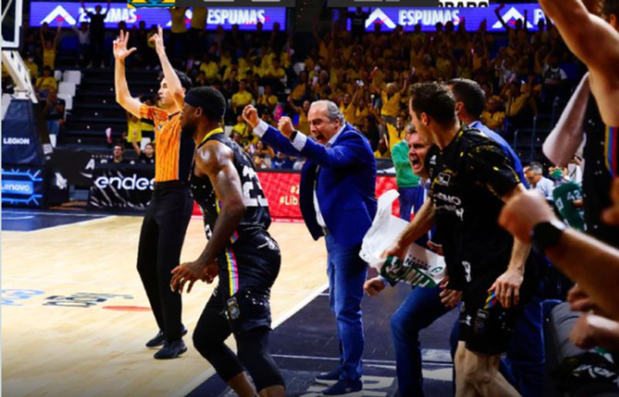 Liga Endesa: Αήττητη η Τενερίφη πριν το Περιστέρι - "Περίπατος" για την Μπαρτσελόνα (vid)