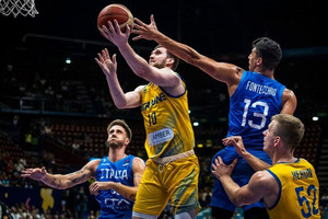 Πάγωσε την Ιταλία η Ουκρανία (84-73) και παίζει ντέρμπι κορυφής με την Ελλάδα (pics)