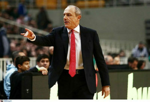 Αρμάνι Μιλάνο: Επέκταση έως το 2026 στον Έτορε Μεσίνα (pic)