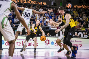 Οι τηλεοπτικές μεταδόσεις με την αντίπαλο του Περιστερίου