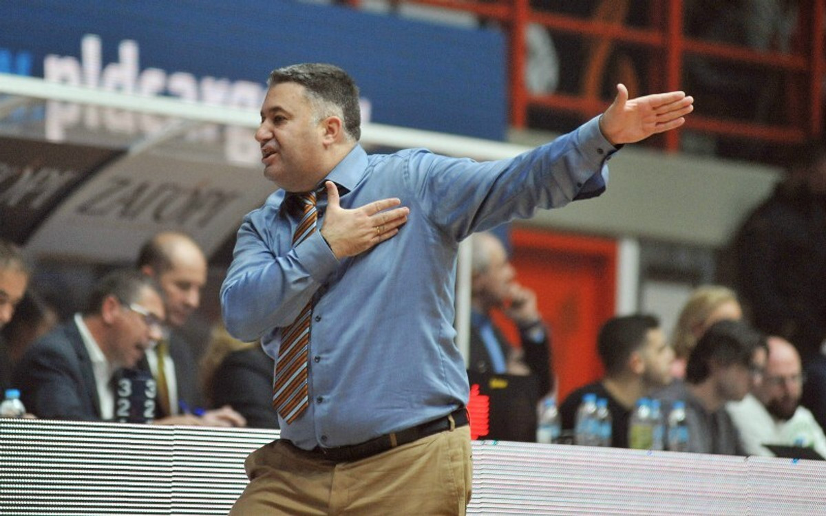 Γιατράς : &quot;Διάβαζα για τον Ρικ Πιτίνο στο AllStar Basket και τώρα είναι αντίπαλός μου&quot;