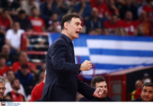 Μπαρτζώκας: &quot;Να θυσιάσουμε τους εαυτούς μας&quot; (vid)