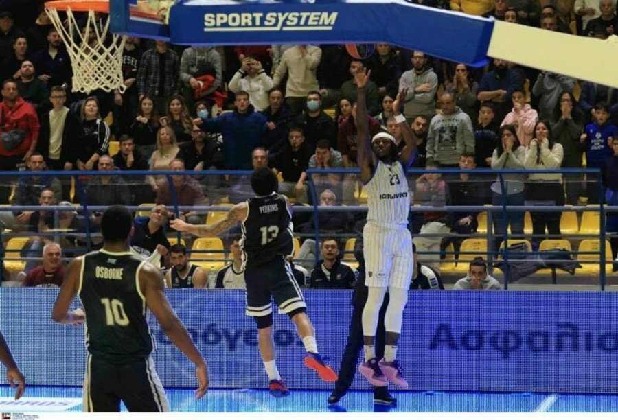 Το νικητήριο καλάθι του Μακ στην κορυφή του Top-10 (video)