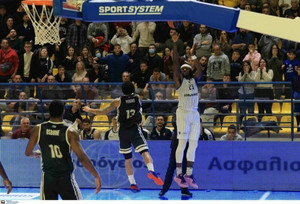 Το νικητήριο καλάθι του Μακ στην κορυφή του Top-10 (video)