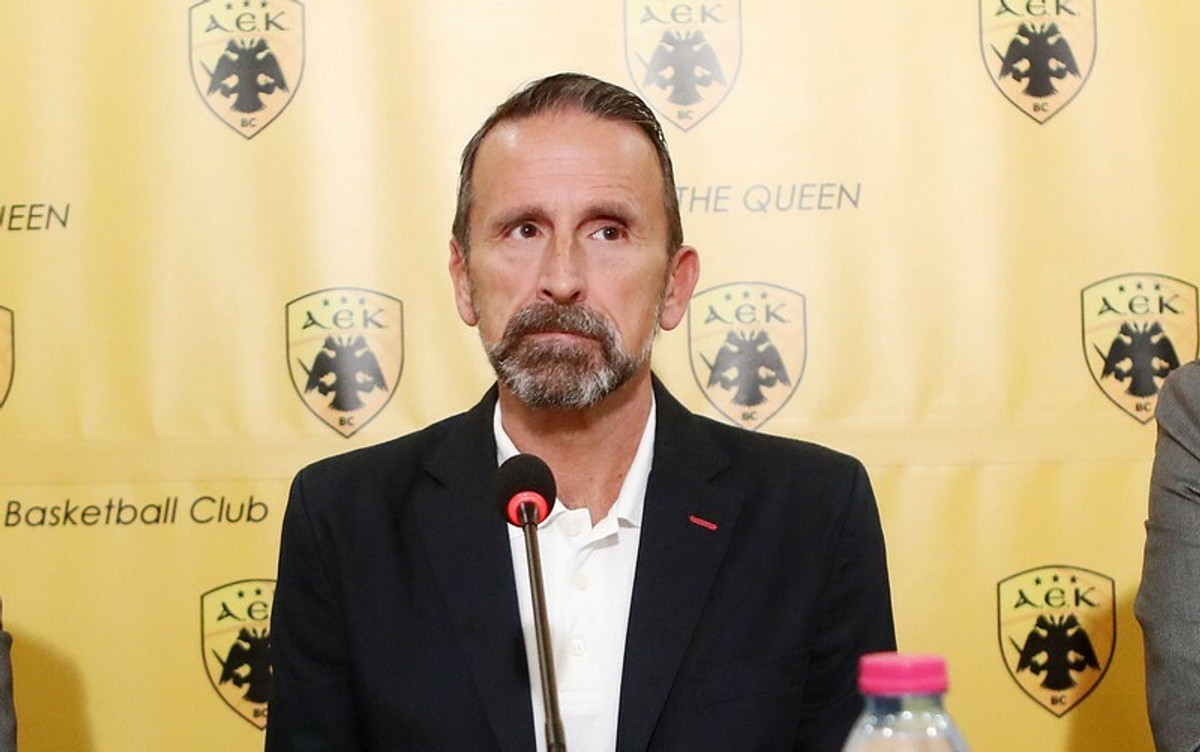 Πλάθα: &quot;Πρέπει να μείνουμε σεμνοί και ταπεινοί&quot;