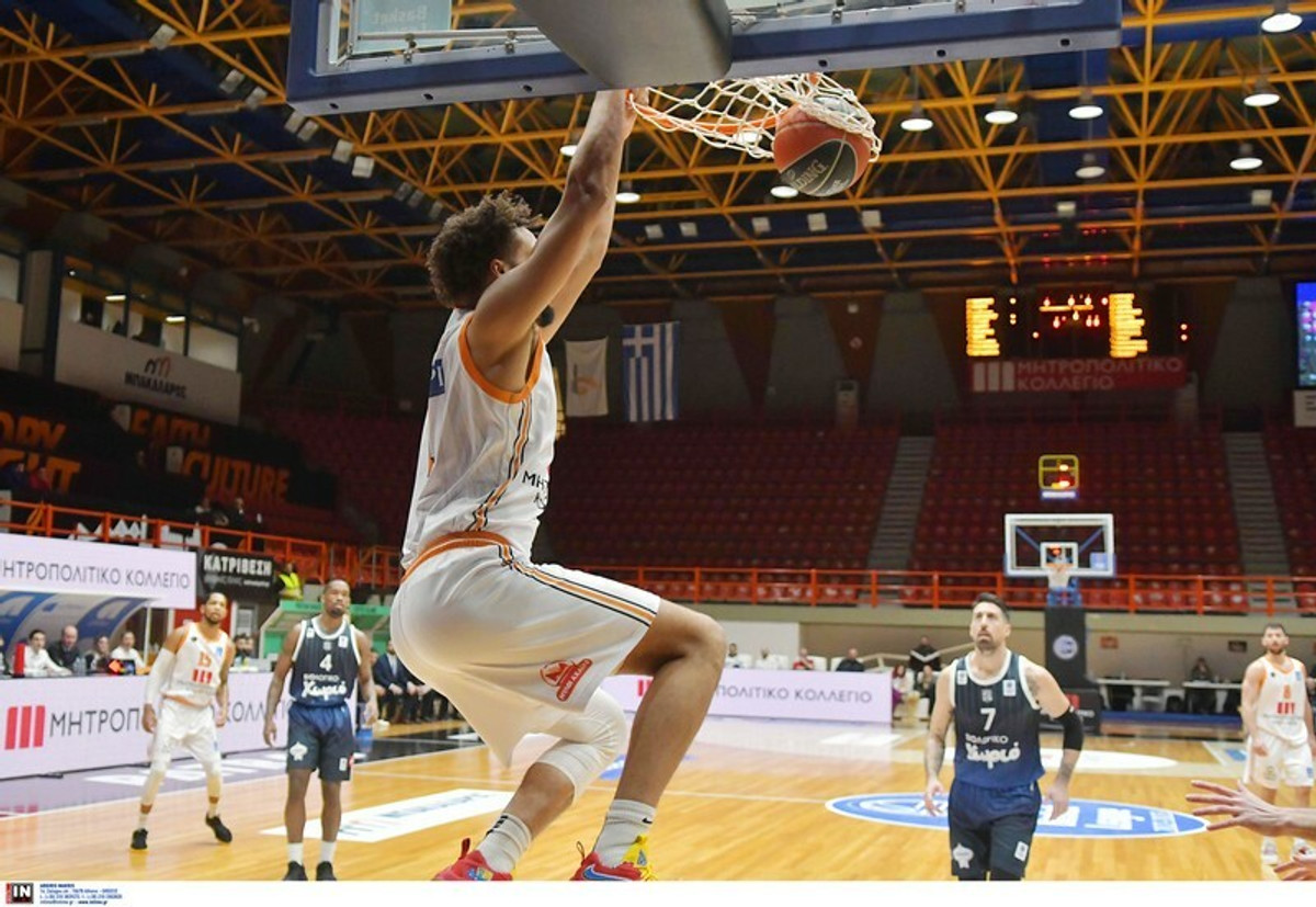 Με κόπο το 5x5 ο Προμηθέας, 76-66 την Καρδίτσα (gallery &amp; vids)