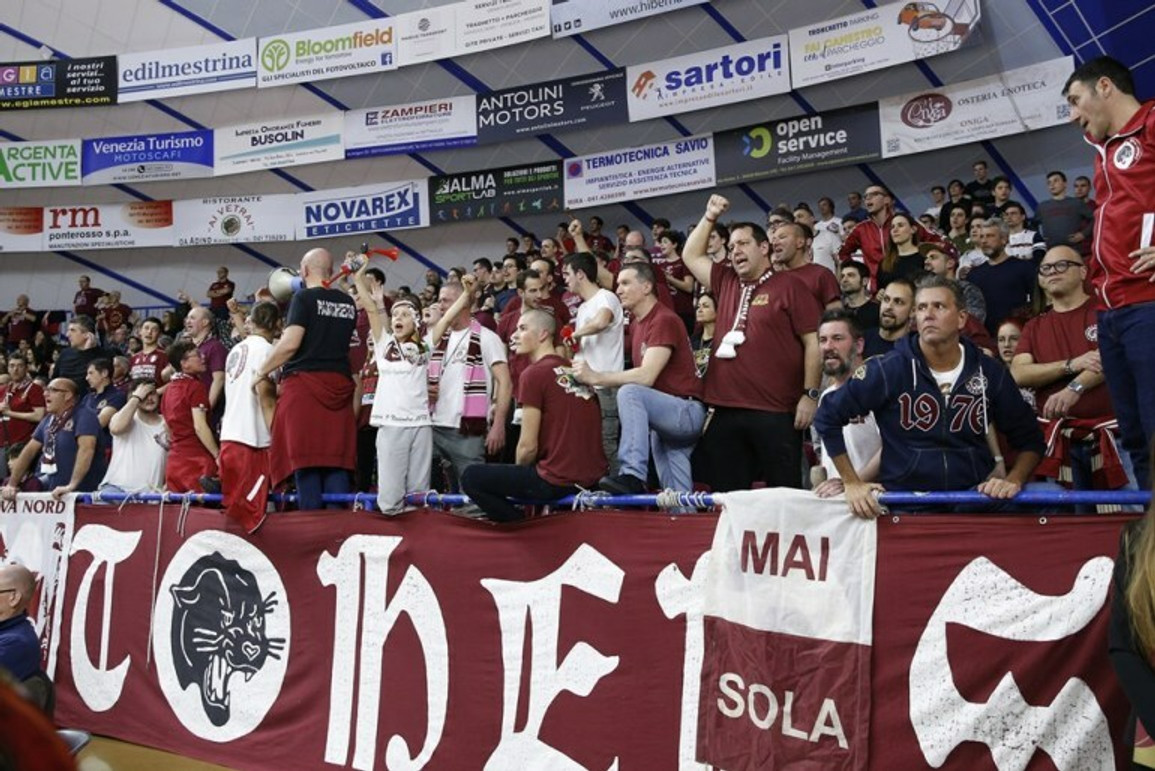 Βενέτσια: Σκέφτεται να &quot;μετακομίσει&quot; στο Eurocup