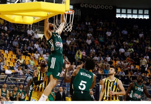 Η συνεργασία Γουάιτ-Παπαγιάννη στo Νο1 του Top-10 των προημιτελικών (vid)