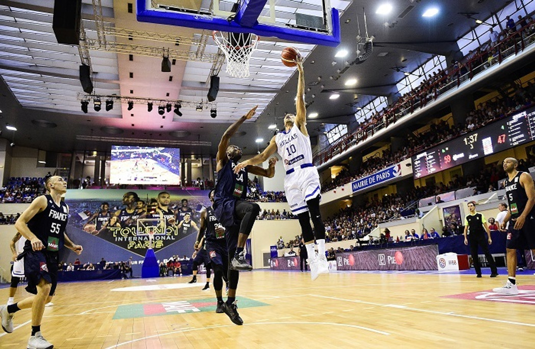 AllStar Poll: Είστε υπέρ ή κατά των &quot;παραθύρων&quot; της FIBA;