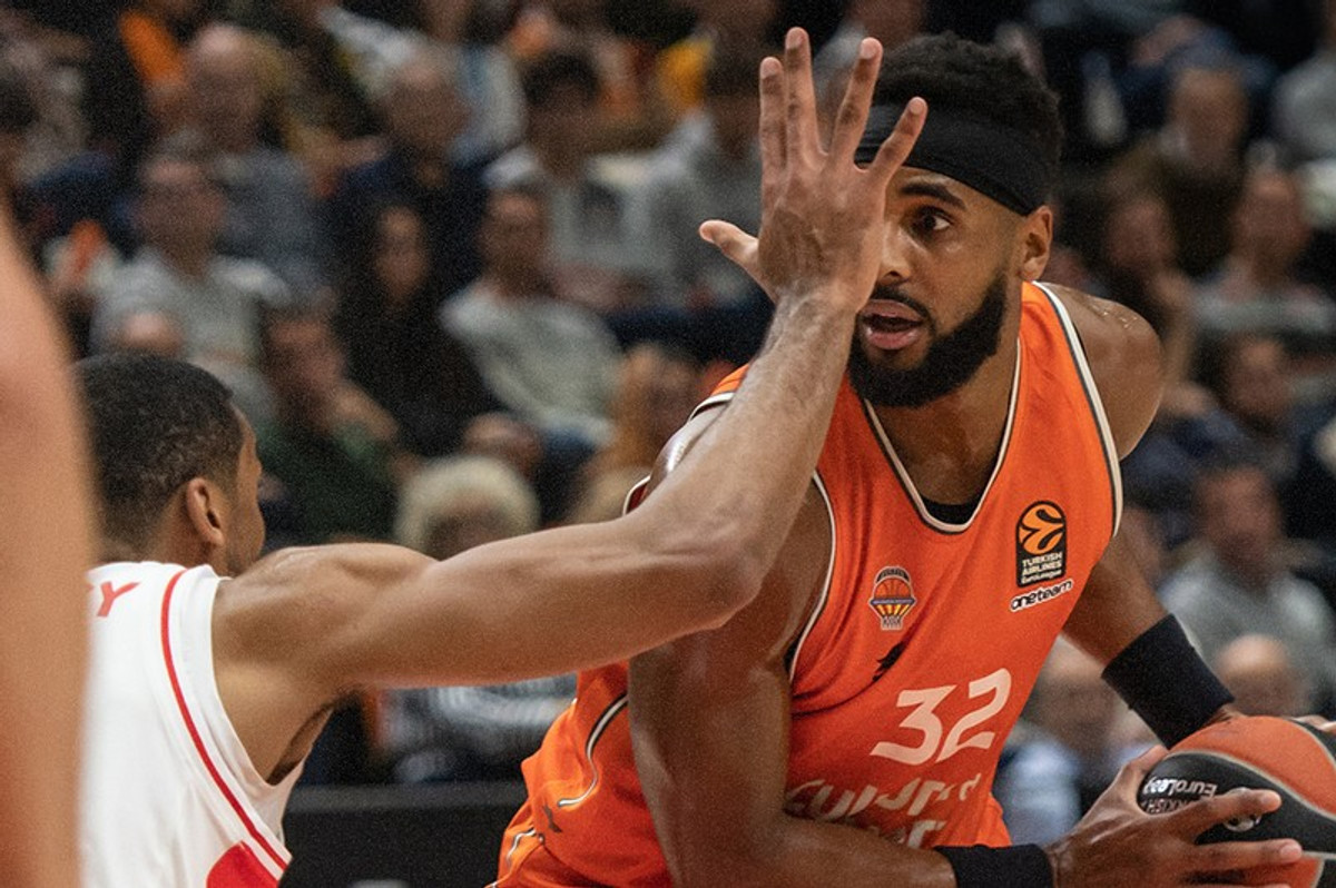 Επιτέλους νίκη η Βαλένθια, 85-81 τον Ερυθρό Αστέρα (vid)