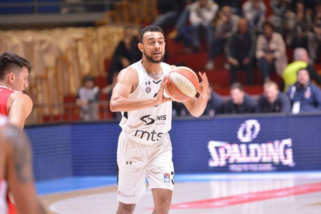 Γουίλιαμς Γκος: &quot;Τεράστια τιμή να είμαι μέλος του Ολυμπιακού&quot;