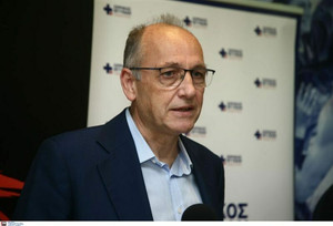 Λιόλιος προς Θοδωρή Βλάχο: &quot;Σας ζηλεύω για τις επιτυχίες σας&quot;