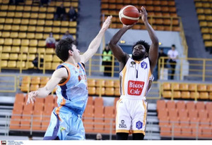 Στους &quot;4&quot; με 33π. του Γουόκερ ο Προμηθέας 86-77 τη Μεγαρίδα