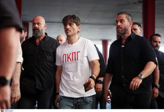 Ολυμπιακός-Παναθηναϊκός: Έφτασε στο ΣΕΦ ο Γιαννακόπουλος (pic &amp; vids)
