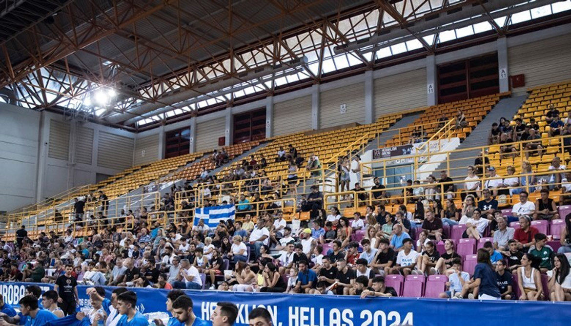 Εκκένωση του κλειστού Νέας Αλικαρνασσού λόγω βλάβης σε μετασχηματιστή