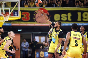 Live streaming: Άρης-ΑΕΚ 59-70 (τελικό)